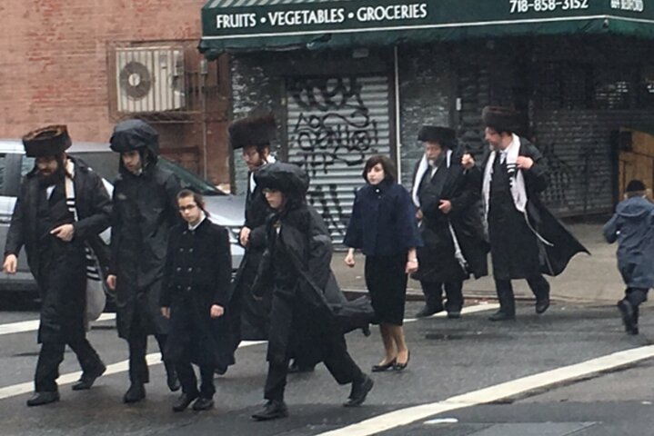 New York A City of Contrasts Tour, The Bronx, Queens and Brooklyn