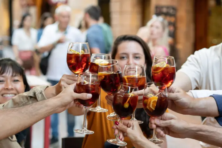 Bilbao: tour gastronómico vasco y cata de vinos con guía