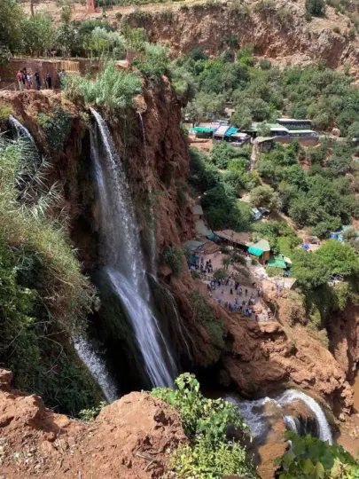 Desde Marrakech: Excursión de un día a las Cascadas de Ouzoud con guía local