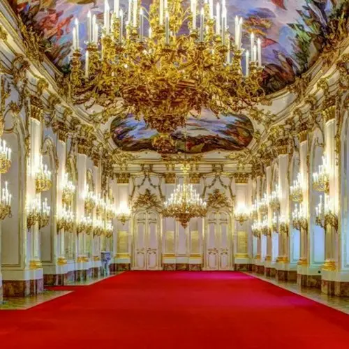 Schönbrunn Palace: Skip The Line Ticket + Panorama Train