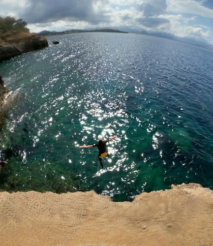 Aventura de coasteering en Mallorca