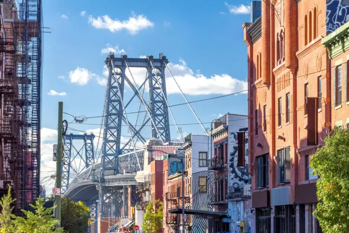 Desde Manhattan: Tour de medio día por el Bronx, Queens y Brooklyn