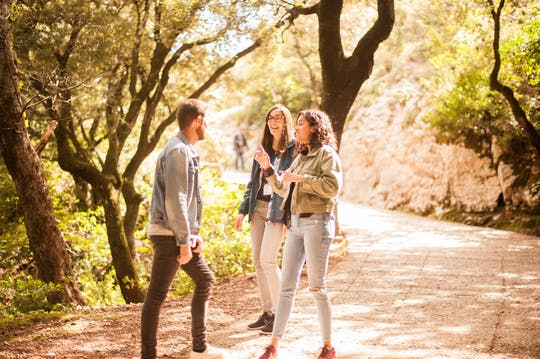 Recorrido de medio día por Montserrat con tapas y vinos gourmet