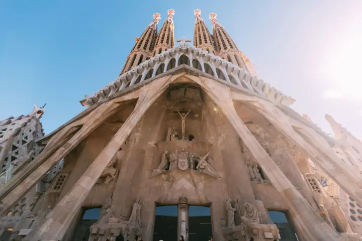 Barcelona: Visita guiada al Park Güell y la Sagrada Familia