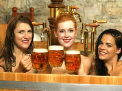 Experiencia privada en un spa de cerveza de Praga