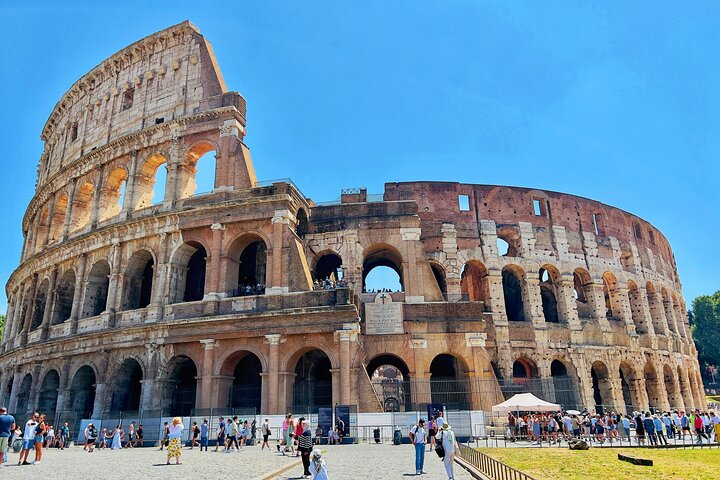 Visita guiada al Coliseo de Roma y al Palacio Palatino