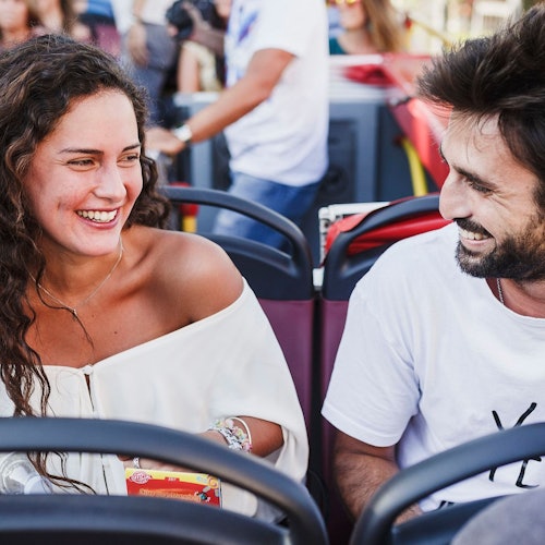 City Sightseeing Budapest: Autobús Hop-On Hop-Off + Visita en barco + Visita a pie
