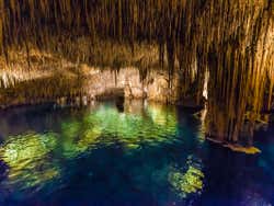 Excursión a las cuevas del Drach de día completo desde el sur de Mallorca