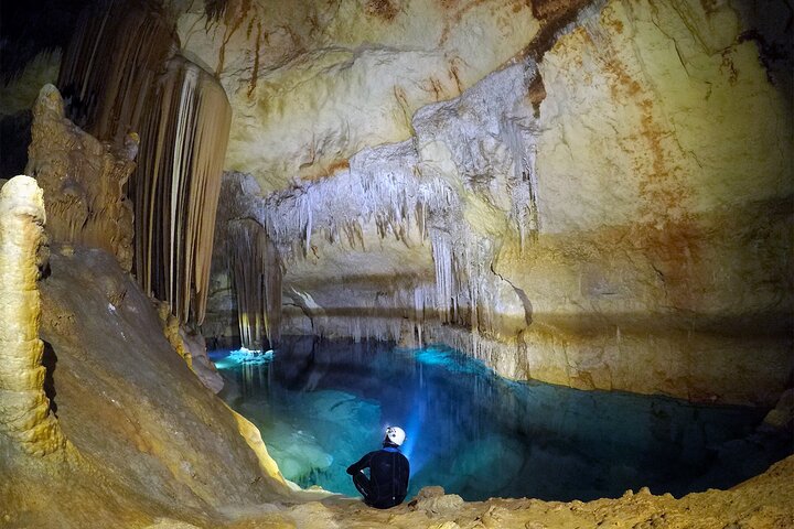 Cova des Coloms en Barco: Excursión de Espeleología en Mallorca