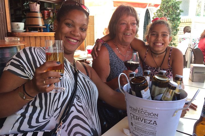 Un sabor de Barcelona : Tapas & Delicias locales