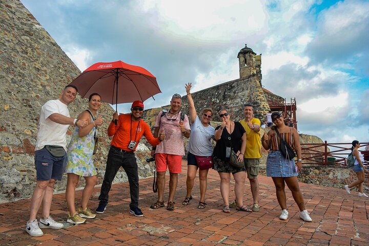 Tour Compartido San Felipe Barajas Fortress & Getsemani
