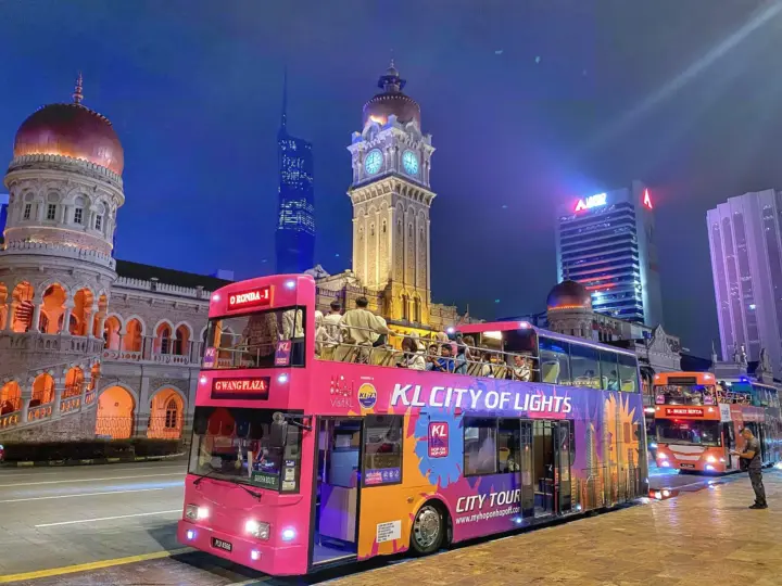 Kuala Lumpur: Hop-On Hop-Off Sightseeing Bus Pass
