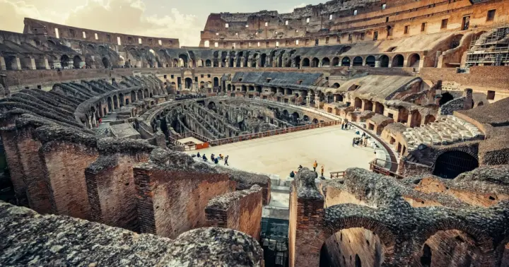 Roma: tour guiado por la arena del Coliseo, el monte Palatino y el Foro