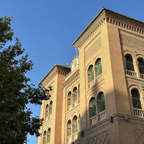 Alhambra: Entry Ticket + Audio Guide + Granada Guided Bus Tour