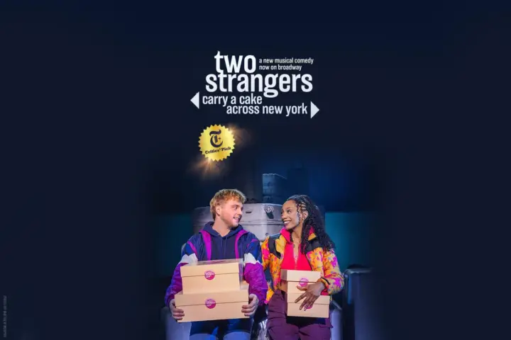 Nueva York: dos desconocidos llevan una tarta por Nueva York en Broadway
