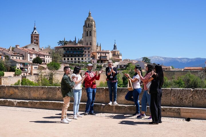 Excursión de un día completo a Toledo y Segovia desde Madrid