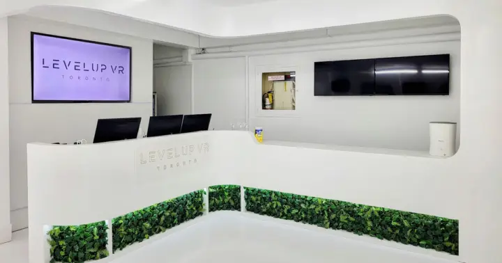 Toronto: Immersive Virtual Reality Arcade Experience