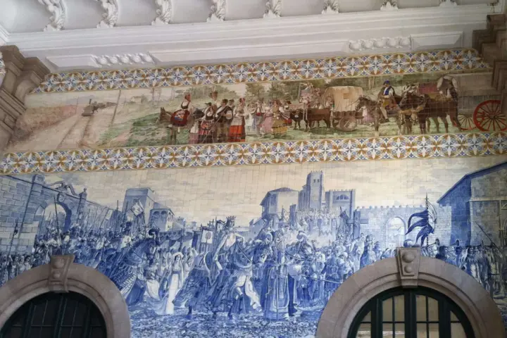 Tour privado a pie por Oporto con acceso rápido a Lello