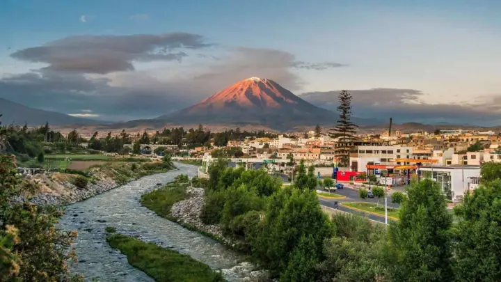 Arequipa: Tour de la ciudad | Joyas ocultas | Tour a pie