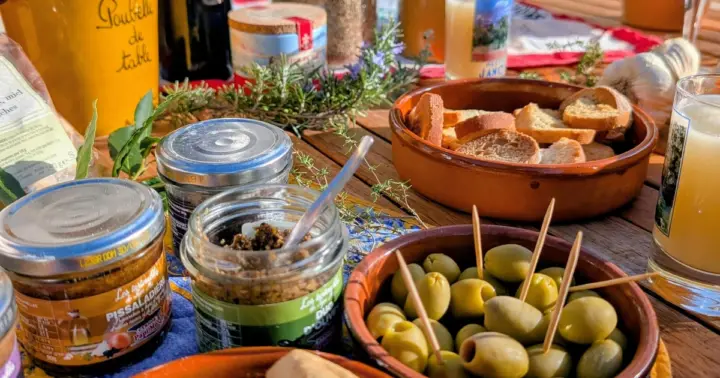 Tour gastronómico por Marsella: ¡solo especialidades locales! Con un lugareño