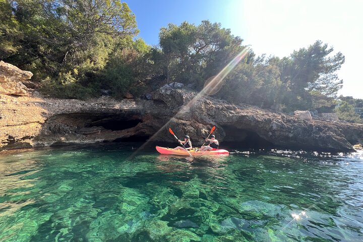Alcudia: tour guiado en kayak de mar y snorkel (día y atardecer)