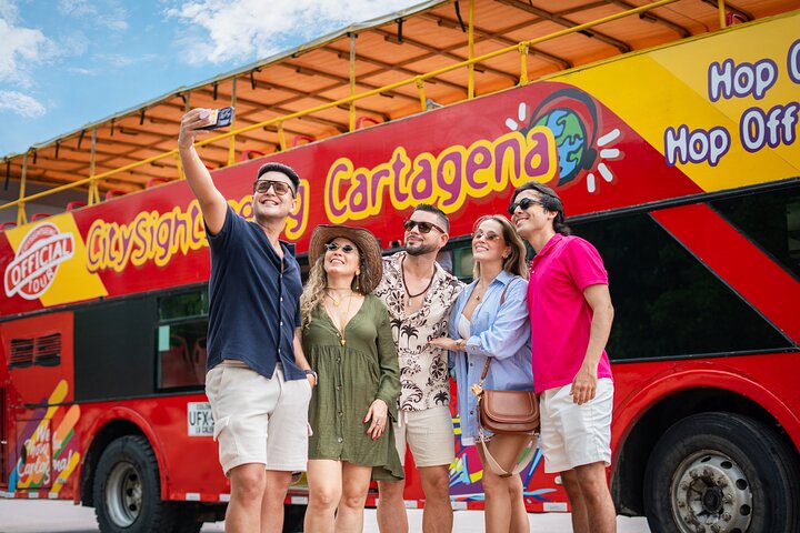 Cartagena: City Tour Hop On Hop Off - Bus Turistico de 2 pisos