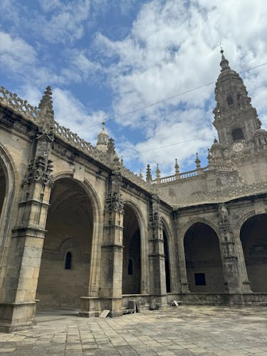 Visita guiada a la catedral y al museo de Santiago de Compostela