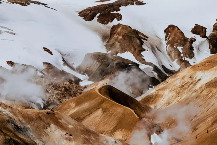 A day in Kerlingarfjöll: Highlands and hot springs