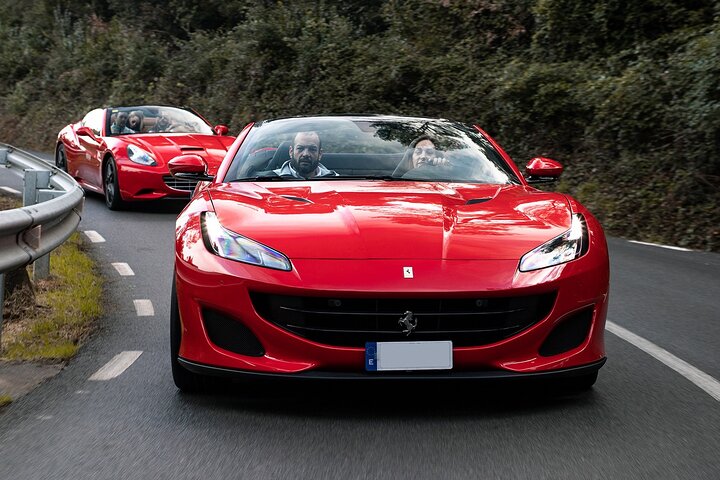 Tour a Tibidabo de 90 minutos en superdeportivo.