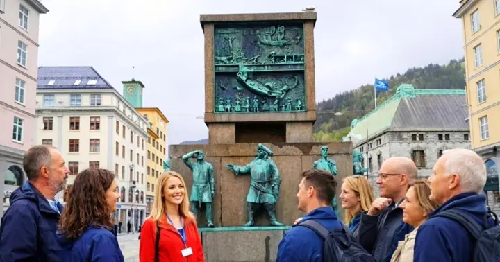 Bergen: Visita guiada a pie con guía local
