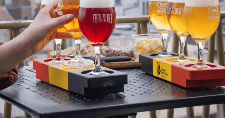 Bruselas: ticket de entrada al Belgian Beer World con azotea y cerveza gratis
