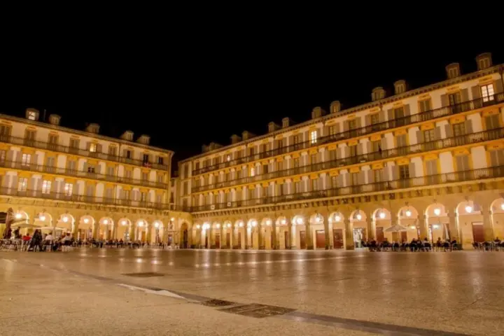 San Sebastián : Tour a pie de las atracciones imprescindibles
