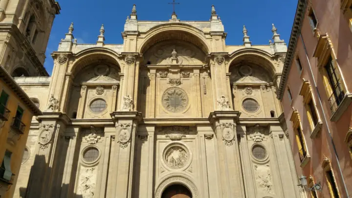 Granada: tour sin colas por la catedral, la Capilla Real y el Albaicín