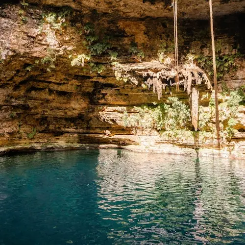 Chichén Itzá, Ek Balam y Cenote Chichikan: Ida y Vuelta, Entrada + Comida