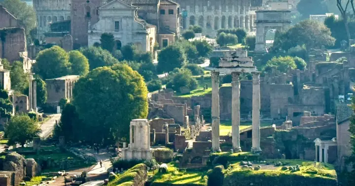 Roma: Coliseo, tour guiado por la Antigua Roma o audioguía