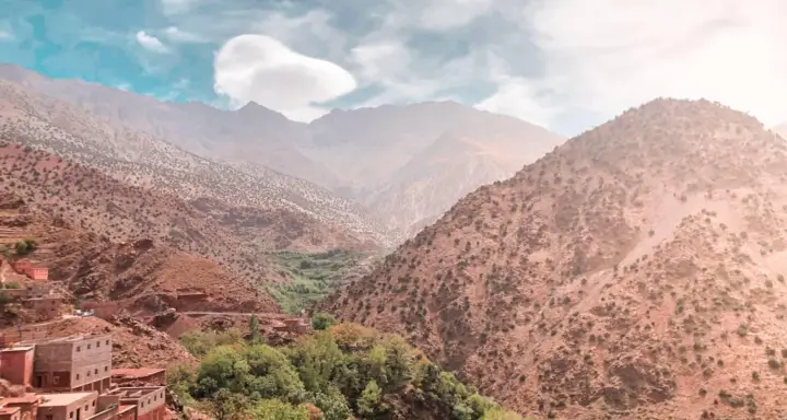 Marrakech: 3 días por el desierto de Agafay, la cordillera del Atlas y Esauira