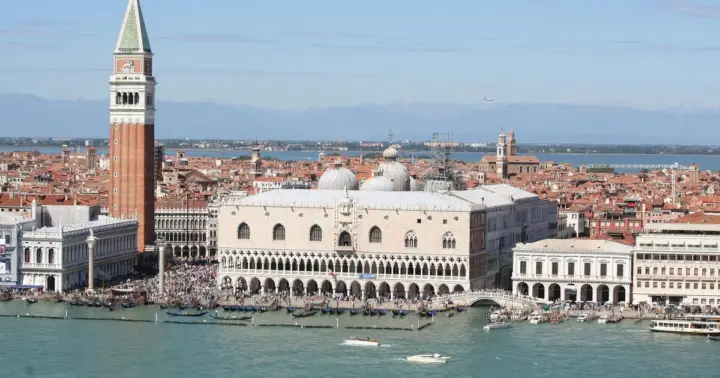 Venice: Doge's Palace, Bridge of Sights, St.Mark's Basilica