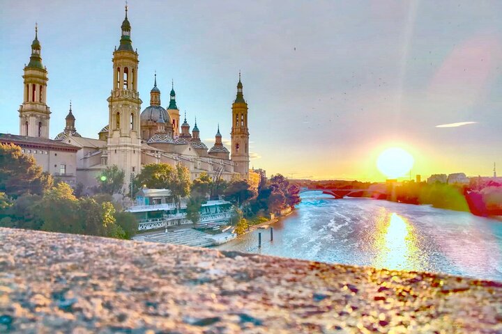 Visita Monumental a Pie en el Casco Antiguo de Zaragoza