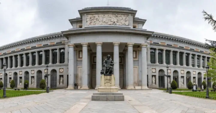 Prado Museum and Royal Palace Private Tour