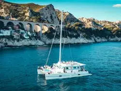 Paseo en catamarán por Marsella con brunch o cena