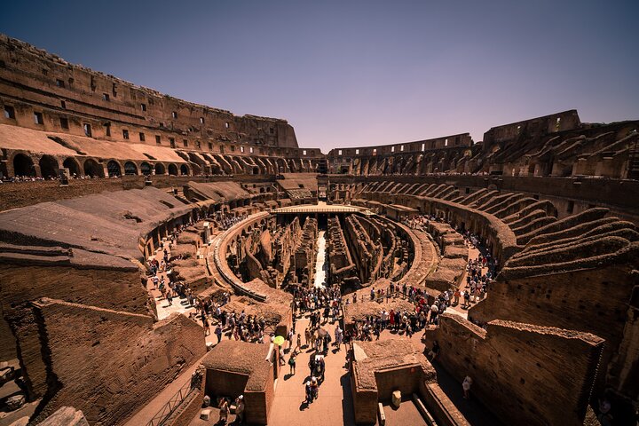 Roma : Visita guiada al Coliseo en metro y al Foro Romano
