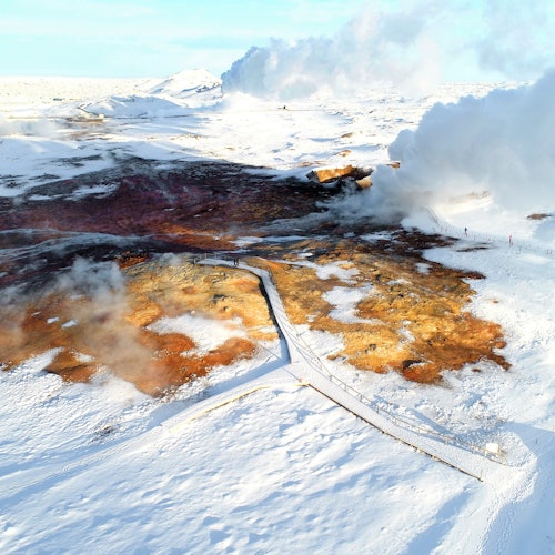 Fagradalsfjall Volcano & Sky Lagoon: Spa Entry + Hiking Tour from Reykjavik