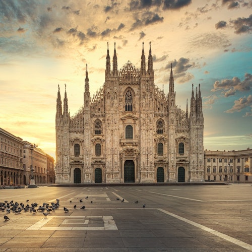 Duomo di Milano: Skip The Line Ticket + Guided Tour + Rooftop Access