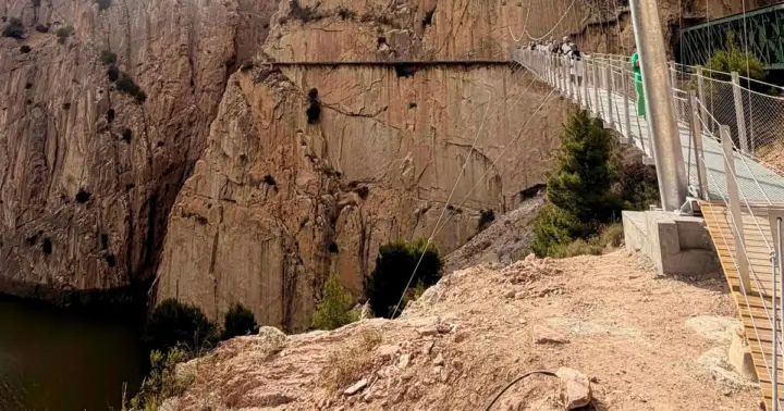 Caminito del Rey: excursión guiada de 1 día desde Málaga y pueblo blanco