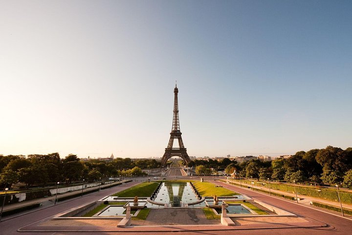 Guided Tour to Paris from London by Train