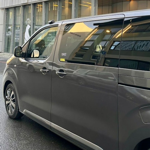 Sky Lagoon: One-way Private Transfer from Keflavik International Airport