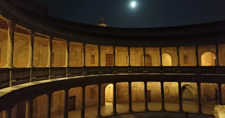 Granada: Puesta de Sol Leyendas de la Alhambra Tour guiado