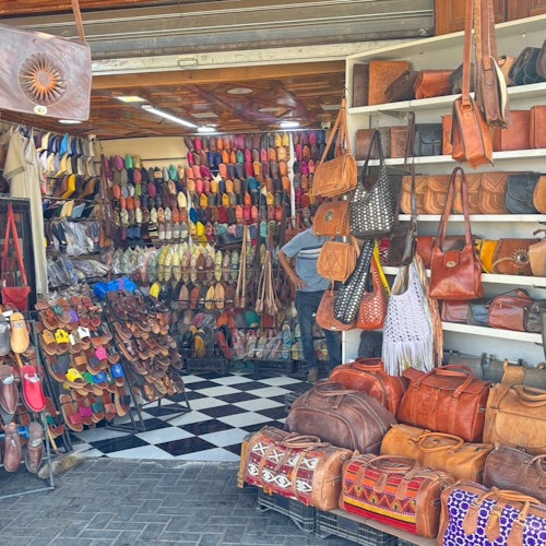 Marrakech: Visita guiada a pie + Entrada al Palacio de la Bahía y Madrasa Ben Youssef