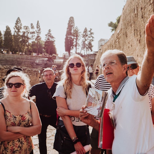 Pompeii & Herculaneum: Fast Track Ticket + Guided Tour + Roundtrip from Naples