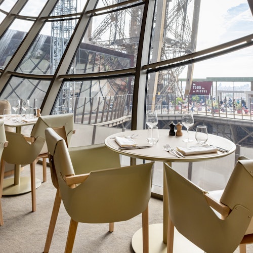 Entrada + Cena gourmet en Madame Brasserie en la Torre Eiffel